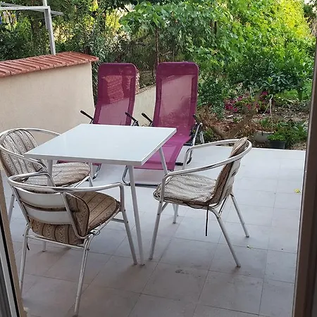 Aparthotel Split 3* ספליט